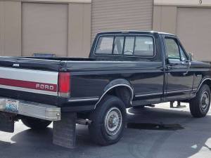 Image 5/19 of Ford F-250 (1989)