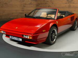 Image 6/19 de Ferrari Mondial 3.2 (1985)