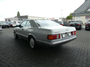 Imagen 6/26 de Mercedes-Benz 560 SEC (1987)