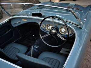 Image 2/23 of Austin-Healey 100&#x2F;4 (BN1) (1953)