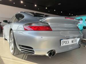 Bild 7/26 von Porsche 911 Turbo (2003)