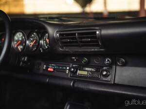 Bild 68/72 von Porsche 911 Turbo 3.3 (1989)