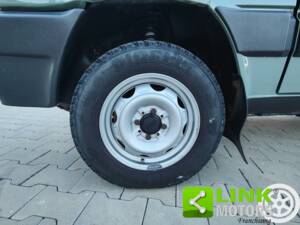 Image 8/10 de FIAT Panda 4x4 1,0 (1989)