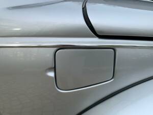 13 - Fuel cap and clean paint finish - Tankdeckel & Lackzustand