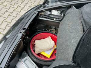 Bild 19/20 von Porsche 911 Carrera 4 (1990)