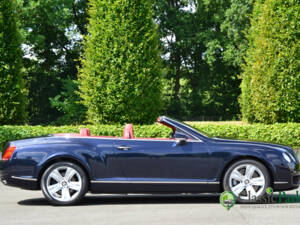 Bild 6/50 von Bentley Continental GTC (2007)