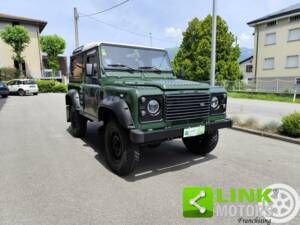 Bild 3/10 von Land Rover Defender 90 Td5 (1999)