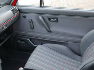 Image 23/36 of Volkswagen Golf Mk II Gti 1.8 (1988)