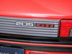 Image 35/50 of Peugeot 205 GTi 1.6 (1986)