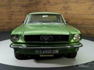 Image 18/19 of Ford Mustang 200 (1966)