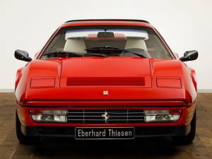 Immagine 6/21 di Ferrari 208 GTS Turbo (1987)