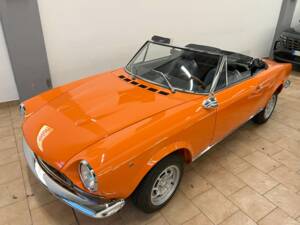 Image 11/28 of FIAT 124 Spider BS (1972)