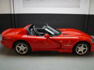 Image 3/50 of Dodge Viper RT&#x2F;10 (1994)