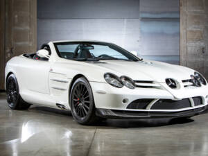 Image 6/34 of Mercedes-Benz SLR McLaren 722 S (2011)