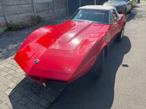 Image 5/7 of Chevrolet Corvette Stingray (1974)