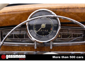 Imagen 13/15 de Mercedes-Benz 300 Sc Cabriolet A (1957)