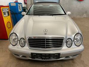 Imagen 4/20 de Mercedes-Benz CLK 230 Kompressor (2001)