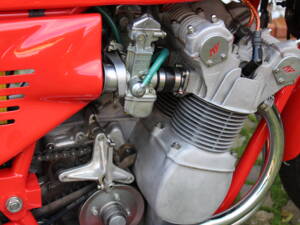 Image 9/12 de MV Agusta DUMMY (1979)