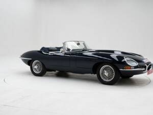 Image 3/15 de Jaguar Type E 4.2 (1966)