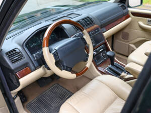 Bild 16/27 von Land Rover Range Rover 4.6 Vogue (2000)