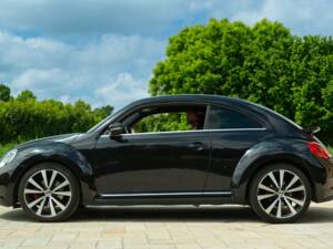 Image 12/50 of Volkswagen New Beetle 2.0 (2012)