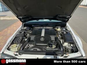 Image 9/11 of Mercedes-Benz SL 500 (2000)