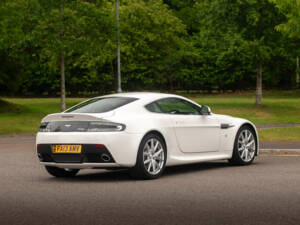 Bild 19/50 von Aston Martin V8 Vantage (2013)