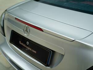 Image 31/50 of Mercedes-Benz SLR McLaren (2005)