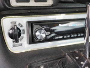 Bild 27/50 von Jaguar XJ 6 C 4.2 (1976)