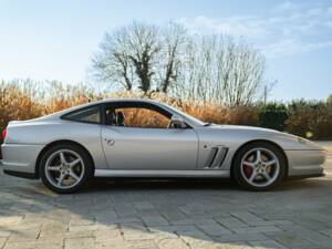 Bild 12/50 von Ferrari 550 Maranello (2001)