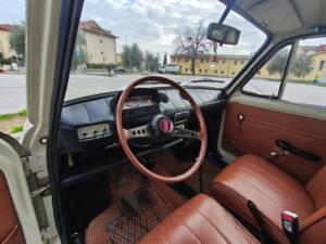 Image 6/10 de FIAT 850 Speciale (1968)