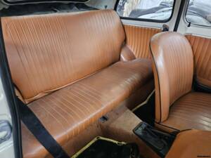 Image 25/43 of FIAT 500 L (1972)