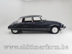 Afbeelding 6/15 van Citroën ID 19 (1963)