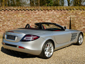 Image 43/50 of Mercedes-Benz SLR McLaren (2009)