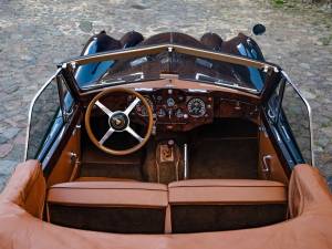 Image 25/36 of Jaguar XK 140 DHC (1957)