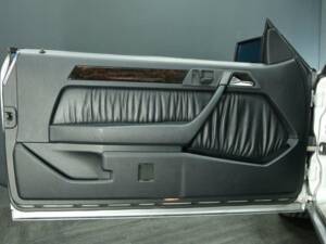 Immagine 10/30 di Mercedes-Benz E 320 &quot;Final Edition&quot; (1997)