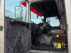 Bild 5/12 von Volvo F16 (1993)
