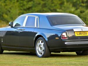 Image 15/50 of Rolls-Royce Phantom VII (2010)