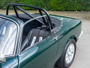 Image 8/26 of Lotus Elan S3 (1967)