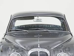 Bild 10/15 von Daimler 2.5 Litre V8 (1963)
