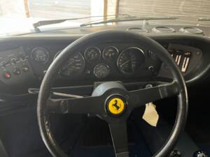 Bild 14/22 von Ferrari Dino 208 GT4 (1976)