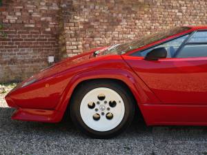 Bild 29/50 von Lamborghini Countach LP 5000 S QV (1988)
