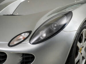 Image 21/50 of Lotus Elise (2002)