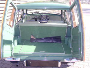 Image 3/11 of Morris Mini Traveller (1965)