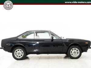 Image 2/22 of Lancia Beta Coupe 2000 (1978)