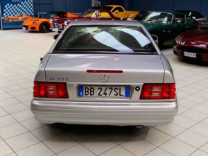Imagen 10/46 de Mercedes-Benz SL 280 (1999)