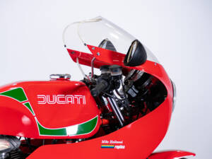 Immagine 17/50 di Ducati DUMMY (1984)