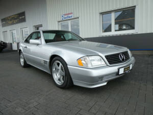 Image 1/21 de Mercedes-Benz SL 320 &quot;Mille Miglia&quot; (1995)