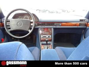 Afbeelding 9/15 van Mercedes-Benz 560 SEL (1990)