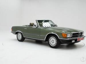 Image 3/15 of Mercedes-Benz 280 SL (1983)